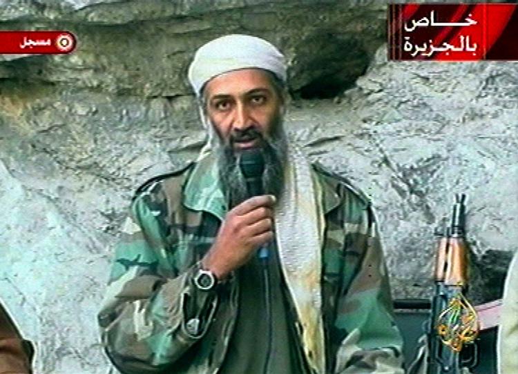 Osama. Bin Laden blev dræbt af tre skud i maj 2011. Nu vil hans drabsmand stå frem på amerikansk tv. Men det vil Navy Seal ikke have. Den amerikanske specialenhed truer ham nu med sagsanlæg, hvis han står frem. 
