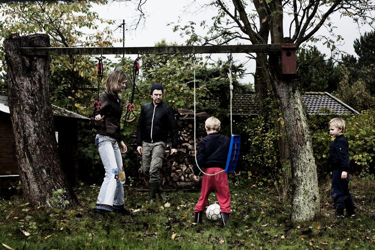 FORBRUG. Familien Lohmann holder altid ferie herhjemme i Danmark – enten i sommerhuset eller på Bornholm. 