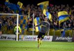UDSKIFTET. I går gik det galt for Brøndby, da Daniel Agger måtte udgå med en forstrækning i lysken efter første halvleg. 