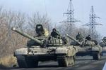 MILITSER. Militærmateriel køres frem fra øst mod Donetsk i det, der antages at være russisk støtte til militserne i Ukraine. 
