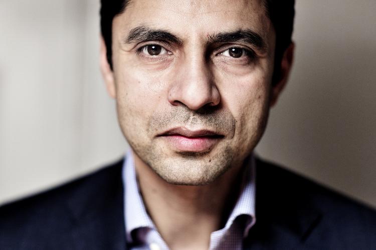 Pension. Regeringen og socialminister Manu Sareen hæver pensionsalderen. 