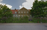 SKOLE. Det er på denne skole, at politiet ikke tager nogle chancer, efter en person har indtelefoneret en trussel. 