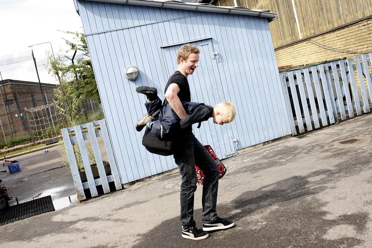 Optimering. Snart får dagsinstitutionerne flere hænder til det stigende antal børn per pædagog. 