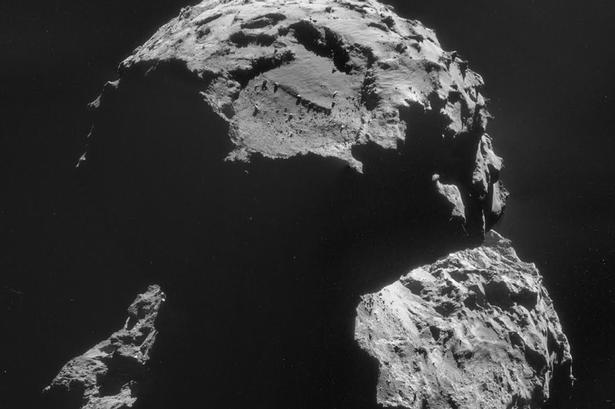 Kometen 67P/Churyumov-Gerasimenko set fra rumsonden Rosettas navigationskamera. Her ses Agilkia - det udvalgte landingssted - d. 6/11. 