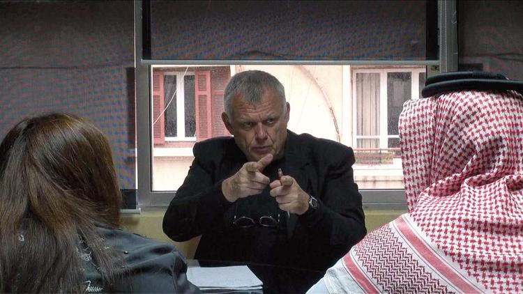 Tiltale om krigsforbrydelser i Irak møder massiv politisk modstand. Foto fra filmen. 