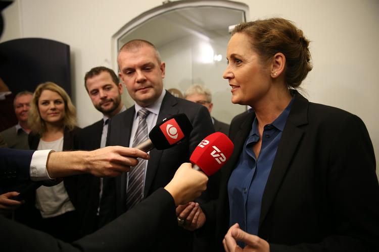 Tilfreds. SF-formand Pia Olsen Dyhr ikke har fået alle sine ønsker opfyldt, er hun grundlæggende glad for den finanslovsaftale, SF i dag har indgået med regeringen og Enhedslisten. 