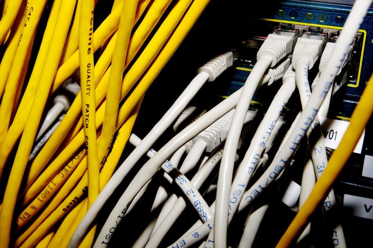 Cyberangreb. Antallet af vellykkede angreb på virksomheders computersystemer er steget med 144 procent siden 2010, fremgår det af en amerikansk undersøgelse. Det skyldes især, at hackerne raffinerer deres metoder hurtigere, end sikkerhedssystemerne kan følge med. 