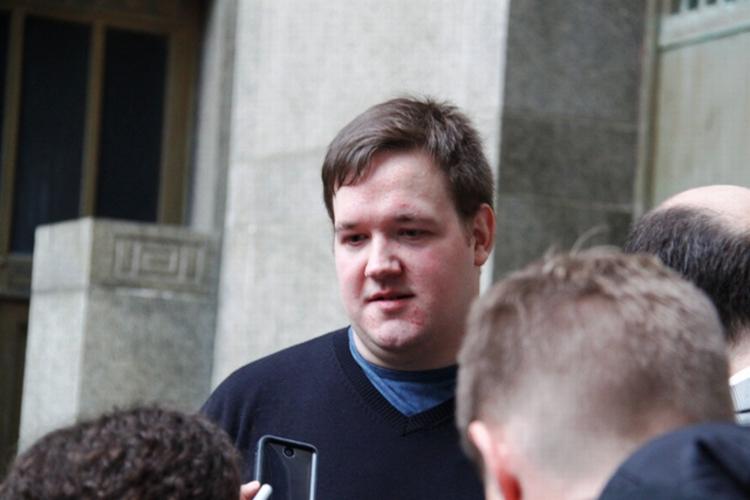 UDLANDSPRAKTIK. Beskyldningerne i New York mod den danske pædagogstuderende Malthe Thomsen får fagorganisation til at kræve, at uddannelsesstederne orienterer deres elever om risici ved udlandspraktik. 