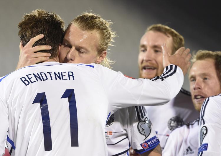 ENDELIG. Efter seks landskampe uden scoringer var Nicklas Bendtner tilbage og det endda med to mål, lige som inden seneste kamp, da han scorede to gange mod Italien. 
