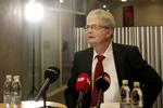Krig. Holger K. Nielsen mener ikke, Danmark fortsat bør have tropper i Irak, hvis ikke irakerne får styr på deres allierede shiamilitser, som »terroriserer« sunnierne. 
