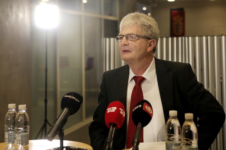 Krig. Holger K. Nielsen mener ikke, Danmark fortsat bør have tropper i Irak, hvis ikke irakerne får styr på deres allierede shiamilitser, som »terroriserer« sunnierne. 