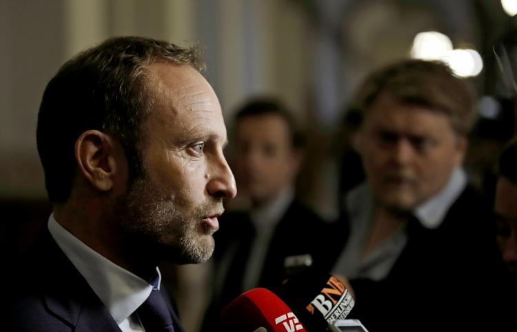 Krig. Der skal ikke skabes tvivl om den danske Irakidnsats allerede nu, siger udenrigsminister Martin Lidegaard. 