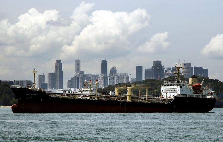 Singapore. Dynamic Oil Trading, der var et datterselskab til OW Bunker, og hvor Lars Møller var direktør, handlede med olie i Singapore. 