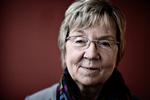 Tavs. Marianne Jelved vil først kommentere sagen efter et ekstraordinært møde med kulturordførerne på tirsdag. 