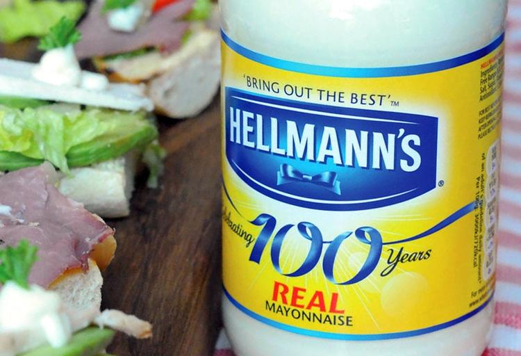 Verdens næststørste fødevareselskab, Mayo Unilever, er involveret i en principiel retssag mod nystartede Hampton Creek. Sagen handler om definitionen af mayonnaise. 