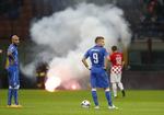 talentudvikling. Det italienske landshold lider under den manglende udvikling af egne talenter i ligaen. 