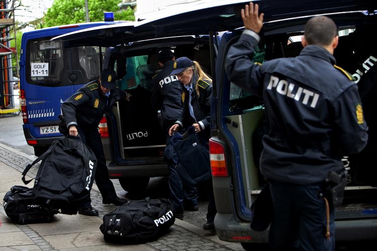 Ros. Forsvarsadvokater roser politiet for at opføre sig pænt i afhøringssituationer. 