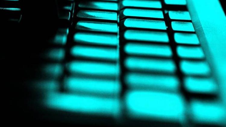 Fremtiden. Journalisters job bliver overtaget af computere. Især når det gælder skrivningen af tal-baserede artikler. 