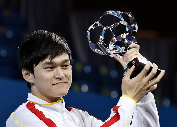 HÆDRET. Ved VM i 2013 blev Sun Yang efter guldmedaljer i 400, 800 og 1.500 meter fri og en bronze i 4x200 meter fri kåret som stævnets bedste mandlige svømmer. 