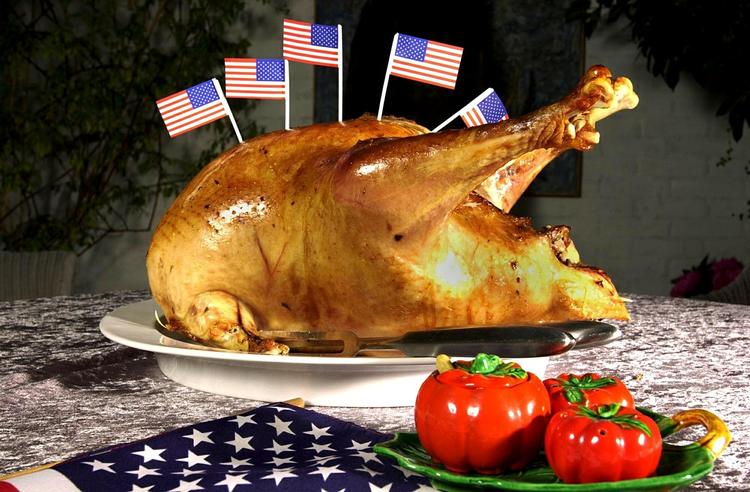 Thanksgiving. Kalkunen er en vigtig del af middagen til den amerikanske højtid. 