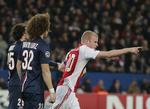 3-1. Ajax og Davy Klaassen fik udlignet i Paris, men to sene franske scoringer sørgede for hjemmesejr. 