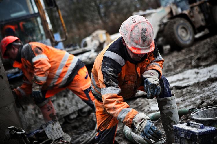 EU-Kommissionen med Jean-Claude Juncker i spidsen vil have kastet milliarder i udbygningen af den europæiske infrastruktur. 