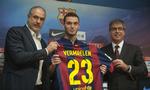 tiggergang. Barcelona sneg sig til at omgå Fifas forbud mod handler i sommer, hvor  Thomas Vermaelen blev præsenteret i trøjen, han ikke har båret særlig meget siden. 