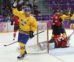 slidt. Daniel Alfredsson (tv) har scoret mod Schweiz for Sverige ved OL i Sotji tidligere i år. 