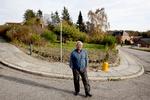 Proportioner. Afghanske Nasim Mashir fik asyl for 14 år siden. Han opfylder alle betingelser for et dansk statsborgerskab, men er blevet afvist, fordi alle bøder på 3.000 kroner, uanset forseelse, betyder afslag fra Justitsministeriet. Han har fået et bøde på 3.000 kroner for ved et uheld at have sat ild i sin hæk. 
