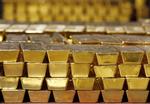 Guld. Den årlige produktion af ædelmetallet guld i alverdens guldminer er omkring 2500 ton. 