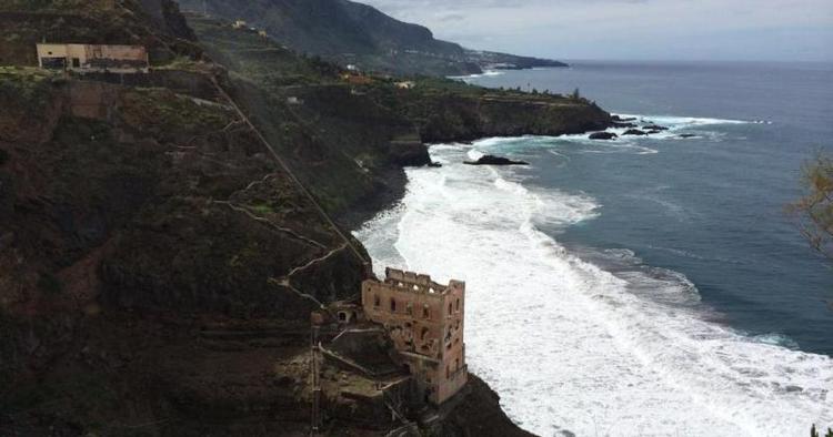 Tenerife. Vandreturen fra Puerto de la Cruz til San Pedro er ukendt for de fleste, men gudesmuk. Læserfoto: Rasmus Barfoed 