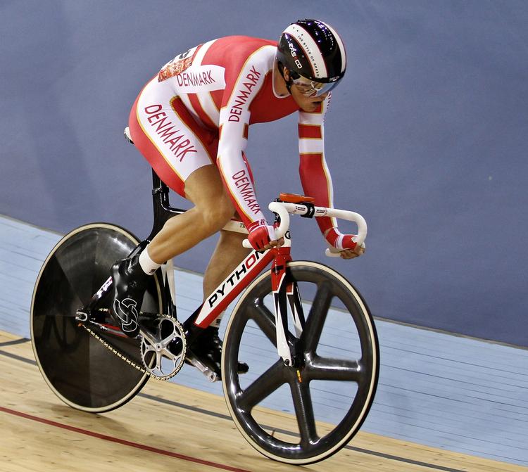 OL-jagt. Lasse Norman vender for en kort bemærkning tilbage på den velodrom i London, hvor danskeren scorede en OL-triumf. 
