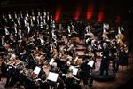 Beethoven. Orkestrets skæbne er stadig uvis. Her i færd med Beethovens 9. symfoni, dirigeret af Adam Fischer, i november i år. 