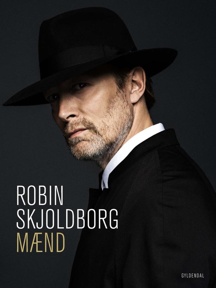 mænd. De mænd, Robin Skjoldborg har fotograferet gennem næsten 30 års kameraarbejde, er på ingen måde underkuede af flokken. Det er stærke individualister, der ansigt for ansigt har karisma og fortæller en personlig historie. 