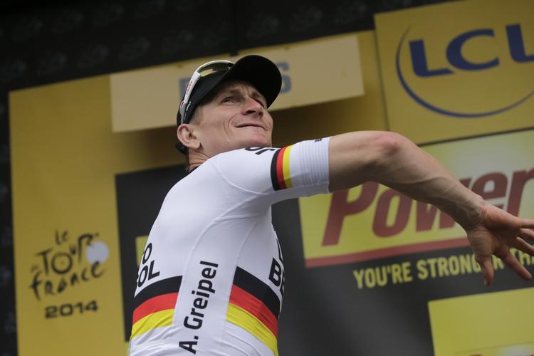 Vindermaskine. Andre greipel vandt 6. etape af årets Tour de France, da han sikkert afviste norske Alexander Kristoff  i spurten  efter 194 km fra Arras til Reims. 