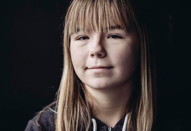 Erhvervsskole. Kassandra Tønder går i 8.y på Holbergskolen i København: »Jeg vil gå på erhvervsskole, fordi jeg vil være kok og åbne min egen restaurant. Der er mange, der vælger gymnasiet, også alle dem, jeg kender«, siger hun. 