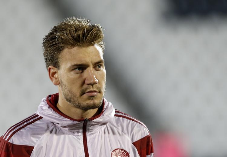 indstilling. Nicklas Bendtner opfordres af sin træner i Tyskland til at vise større engagement til træningen. 