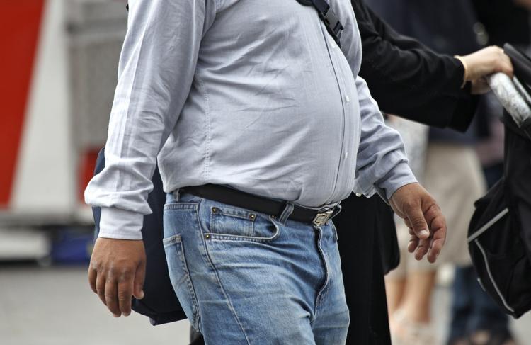 overvægt. Sundhedsstyrelsen gav i maj et bud på, hvor mange danskere, der vejer for meget: 47 procent af de voksne er overvægtige, mens  omkring 13 procent er svært overvægtige. 