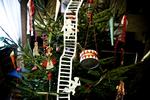 sparejul. Færre gaver under træet og mindre mad på julebordet. Flere melder, at 2014 bliver en sparejul i forhold til 2013. 