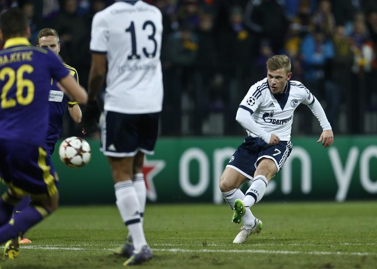 0-1. En sejr i Slovenien var en nødvendigvis for Schalke 04, og den sikree Max Meyer med denne scoring efter 62 minutter. 