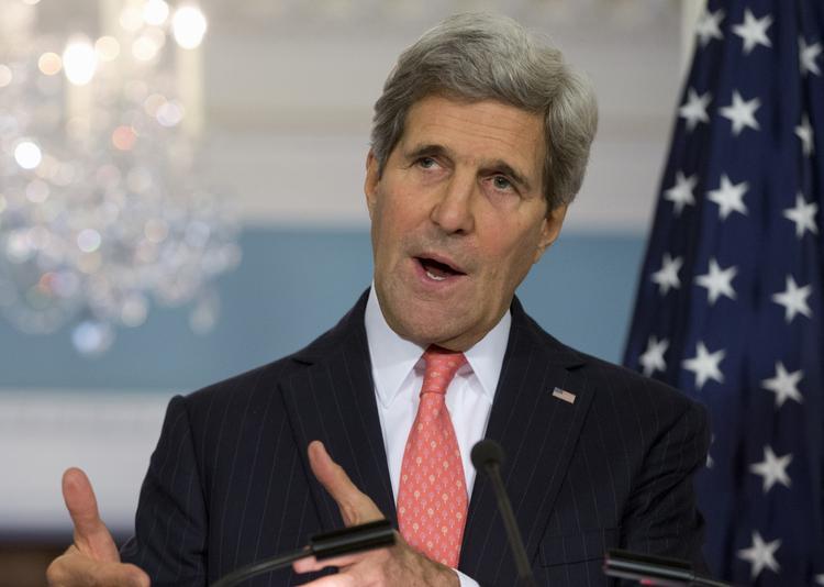 Torturrapport. Den amerikanske udenrigsminister John Kerry bad senatets formand for efterretningsudvalget, Dianne Feinstein, om at genoverveje timingen i offentliggørelsen af rapporten om CIA's forhørsmetoder efter terrorangrebene i 2001. 