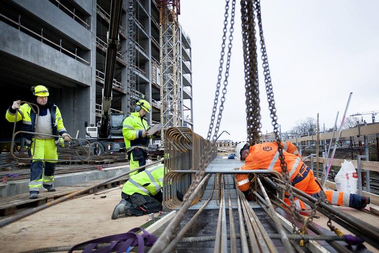 Vækst. Regeringen har ikke nok fokus på at skabe vækst og arbejspladser, mener Venstre, der kritiserer regeringens finanslov. 