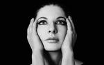 Berømt. Marina Abramovic er blevet en berømthed på popstjerneniveau over de seneste år. 