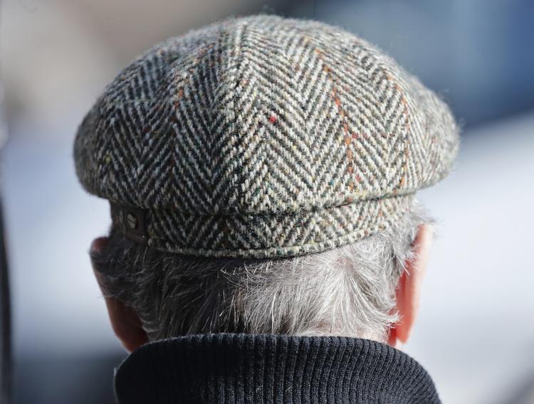 forskudsskat. Regeringen har med sin skattereform gjort det muligt at fremrykke beskatningen af kapitalpension. Opspareren slipper billigere, end hvis han havde ventet, til pengene bliver udbetalt. 