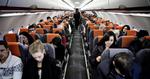 lighed. Hos easyJet er næsten alle lige, når det gælder benplads. Kun på forreste række og ved nødudgangen kan man strække lidt mere ud. Arkivfoto: Joachim Adrian 
