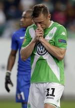 skade. Wolfsburgs Ivica Olic er blevet skadet, hvilket åbner for Nicklas Bendtner, hvis danskeren har vist træneren mere initiativ på træningsbanen. 