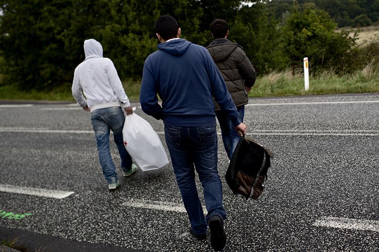 Asyl. Mange af de flygtninge, der kommer til Danmark som 'uledsagde børn', viser sig at være over 18 år gamle. 
