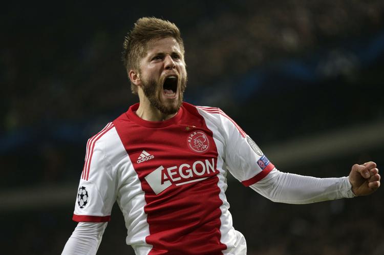 Mål. Lasse Schöne har i denne sæson bl.a. scoret tre gange i Champions League. 