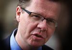 Ombudsmand. Ombudsmand Jørgen Steen Sørensen efterlyser en gennemtænkning af reglerne for personer på tålt ophold, der ifølge en ny redegørelse er meget belastende. 