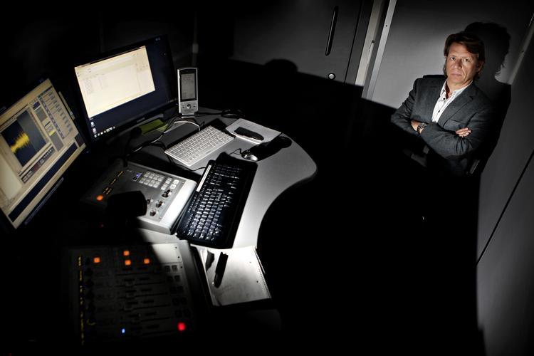 radio24syv. En eventuel udrulning af dab+ er en teknologisk forkert satsning, mener direktør for den statsstøttede Radio24syv, Jørgen Ramskov 